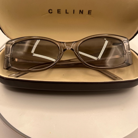 Celine EUC transparent grey sunglasses with branded case … - Picture 7 of 10